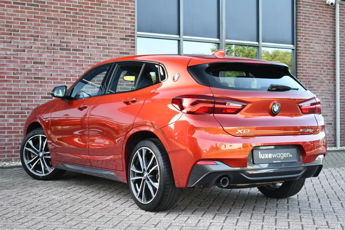 xDrive25e M-Sport Sunset Orange | ACC | Leder | Elek-klep