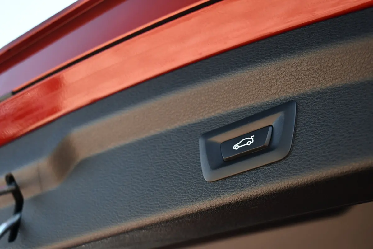 xDrive25e M-Sport Sunset Orange | ACC | Leder | Elek-klep