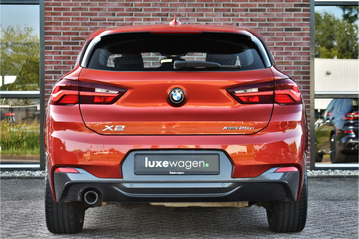xDrive25e M-Sport Sunset Orange | ACC | Leder | Elek-klep