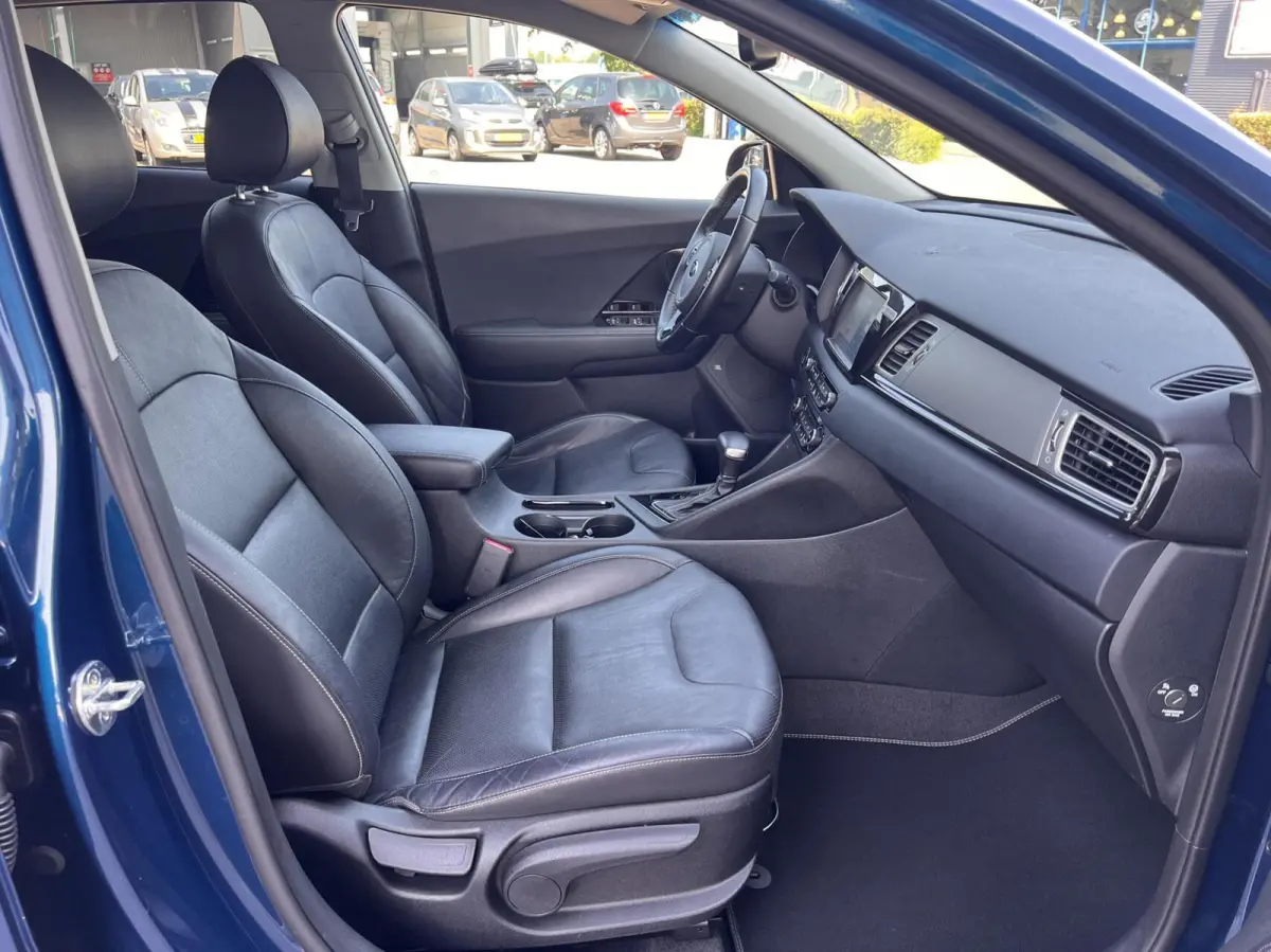1.6 GDi Hybrid ExecutiveLine Clima Leder Cruise JBL