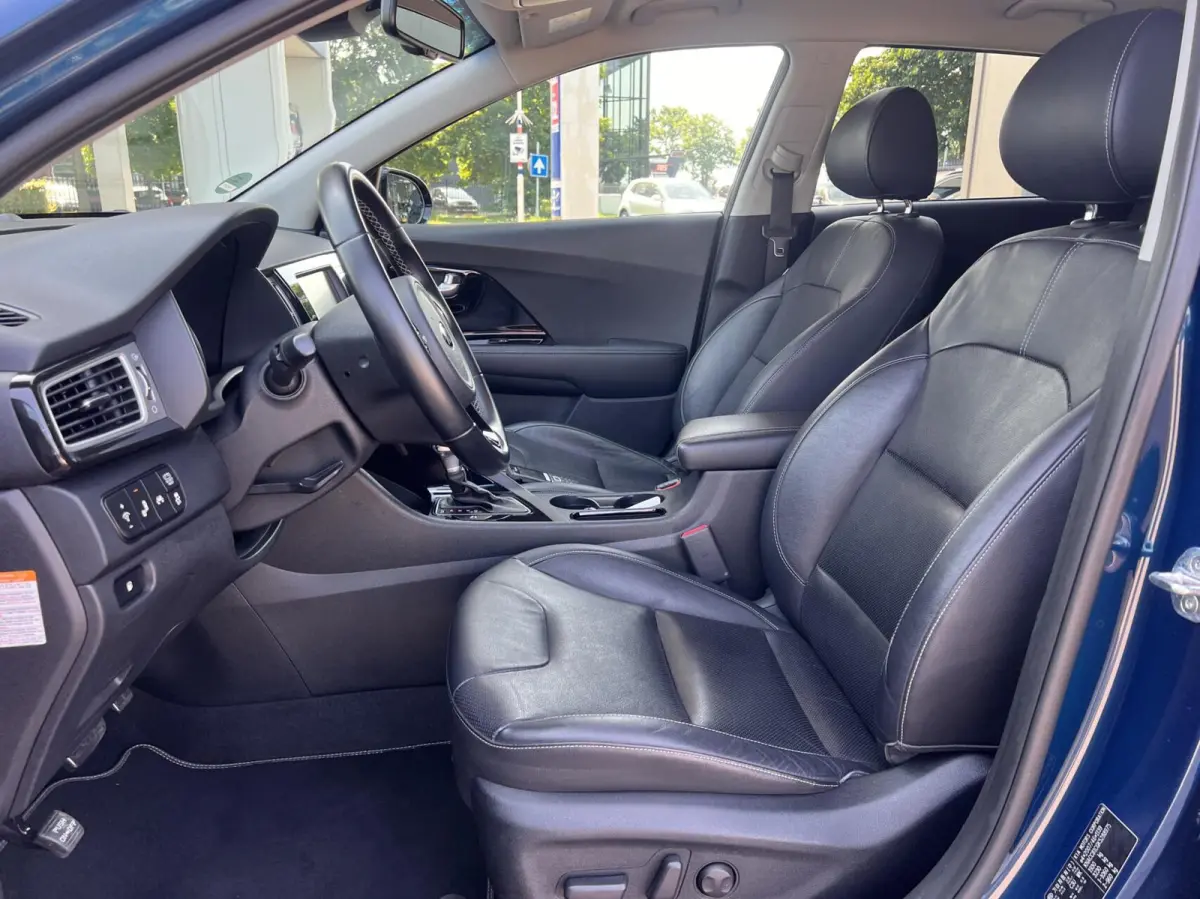 1.6 GDi Hybrid ExecutiveLine Clima Leder Cruise JBL