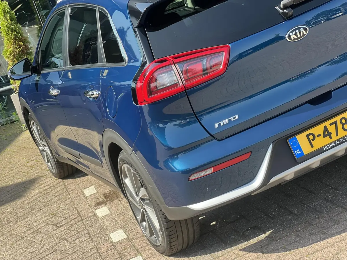 1.6 GDi Hybrid ExecutiveLine Clima Leder Cruise JBL