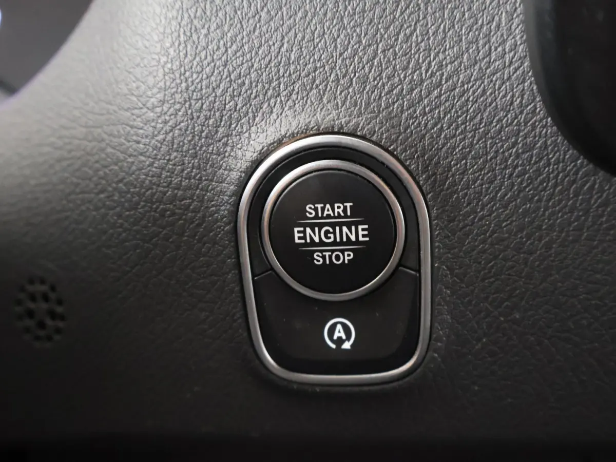 311 CDI | FWD | L2 H2 | Pro | Parkeercamera | Airco | Cruise Control | 3-zits | FWD | Certified