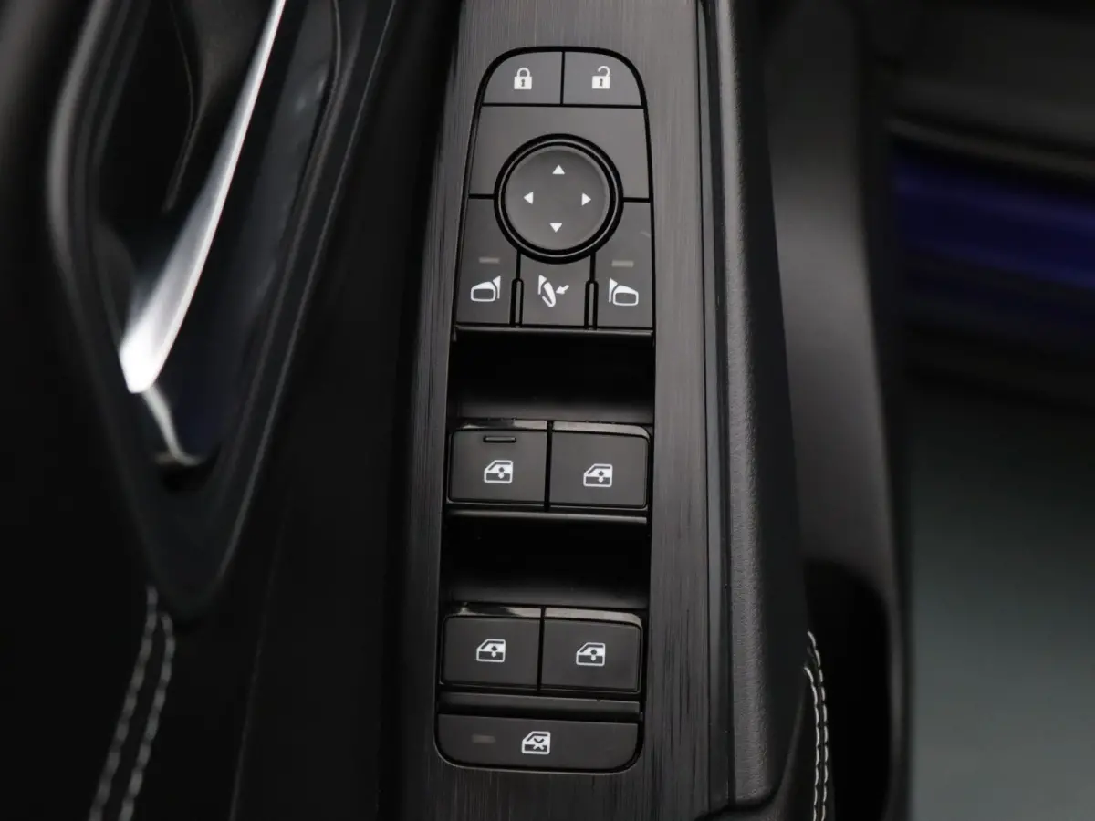 e-Power 190pk Business Edition Apple Carplay/Android Auto