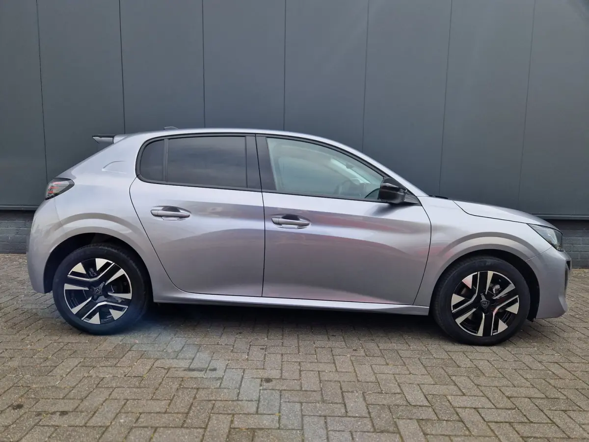 1.2 Hybrid 110 e-DCS6 Allure /Cruise /Carplay
