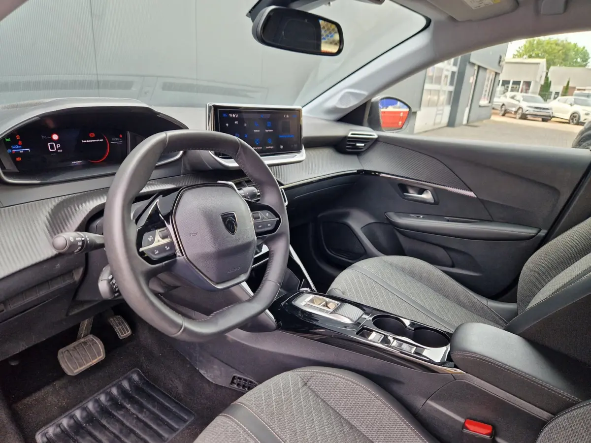 1.2 Hybrid 110 e-DCS6 Allure /Cruise /Carplay