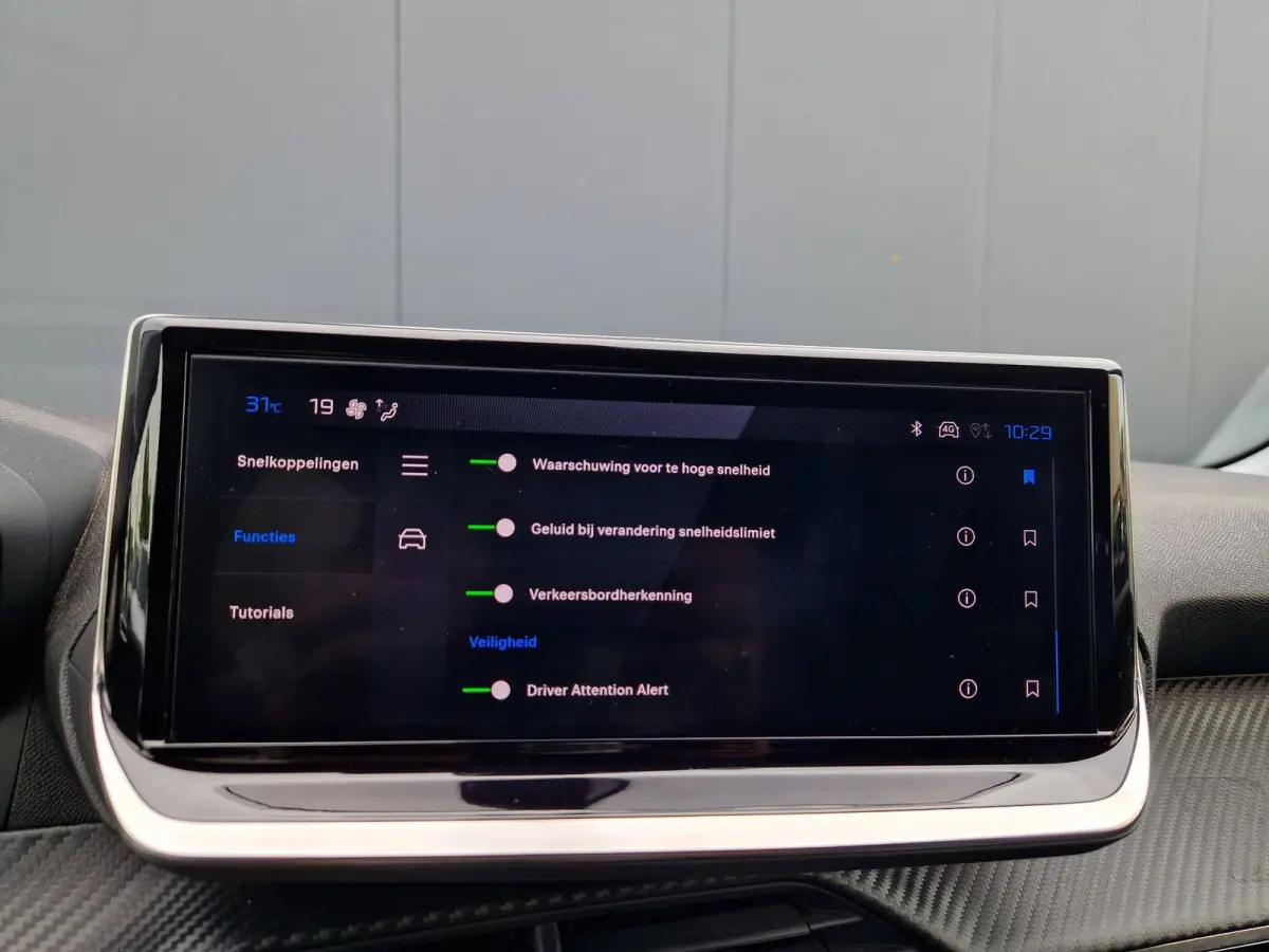 1.2 Hybrid 110 e-DCS6 Allure /Cruise /Carplay