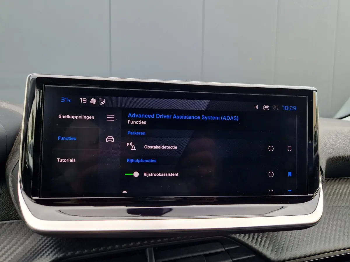 1.2 Hybrid 110 e-DCS6 Allure /Cruise /Carplay