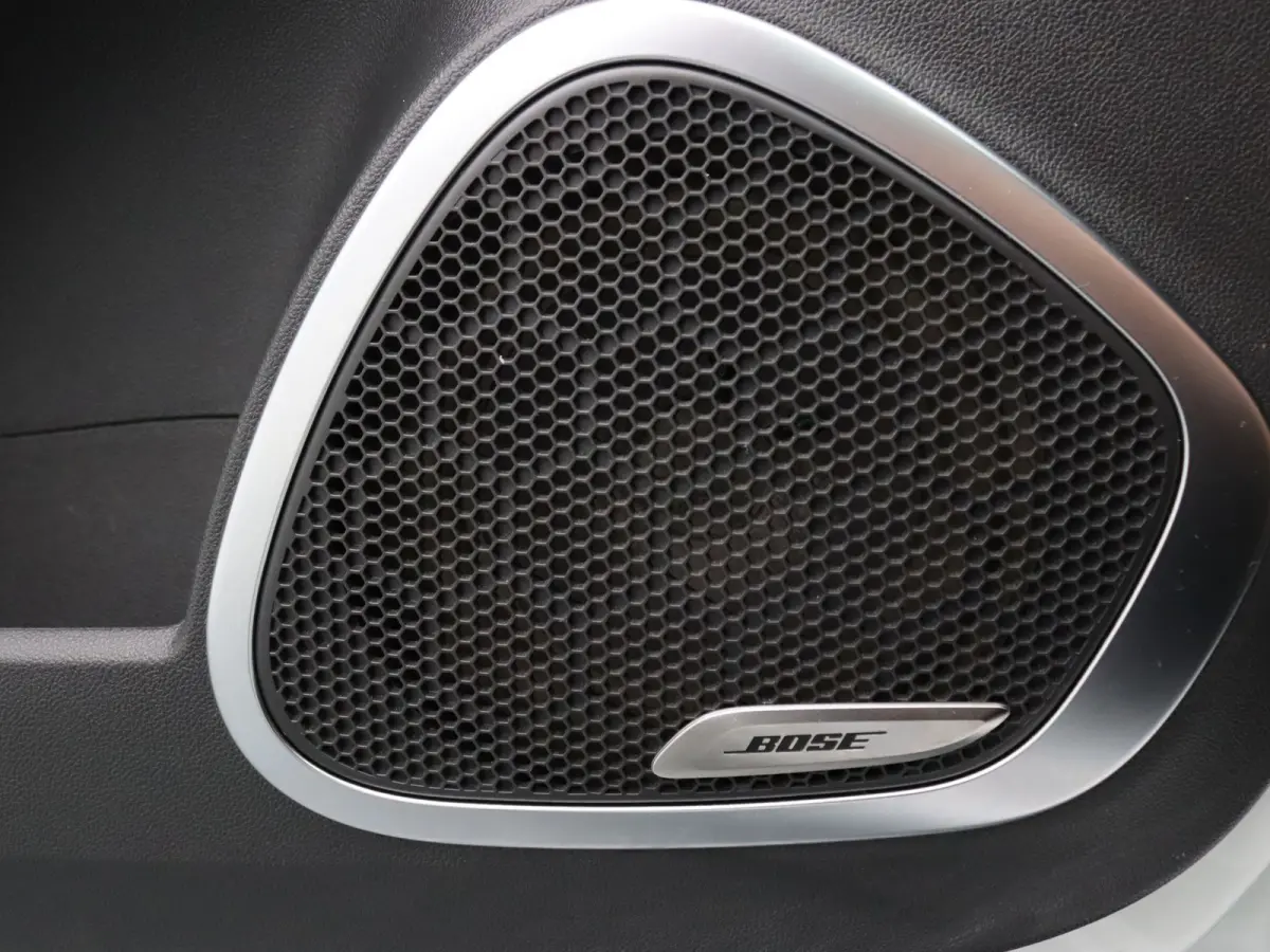 TCe 90pk Bose Panoramadak