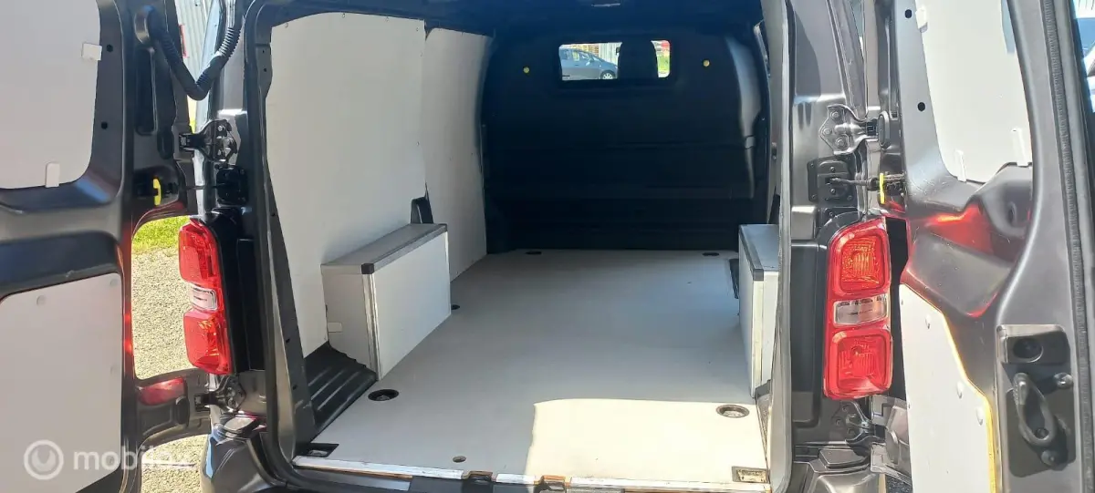bestel 2.0 BlueHDI 180 L3