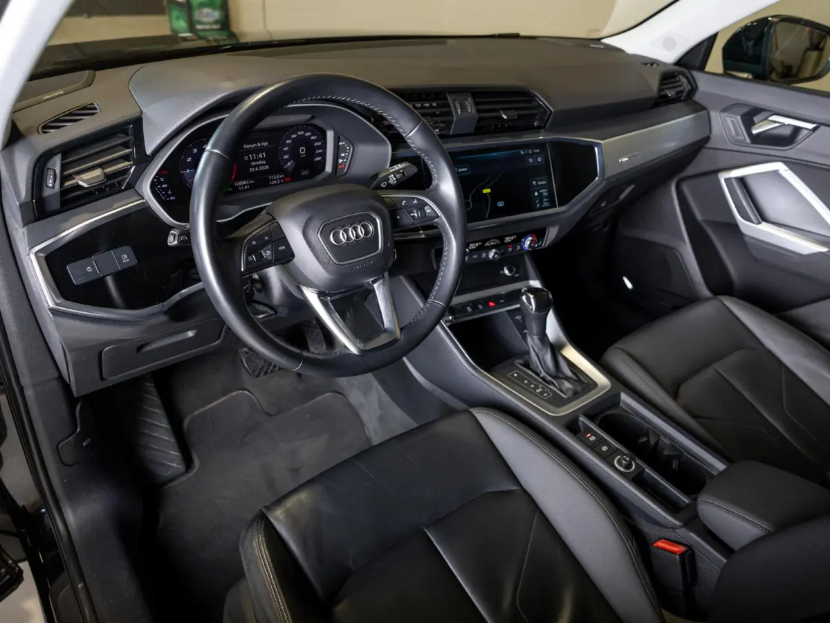 35 TFSI Advanced Pro Line Business / 150pk / Trekhaak / Bang & Olufsen / Achteruitrij camera / Stoelverwarming / Leder /