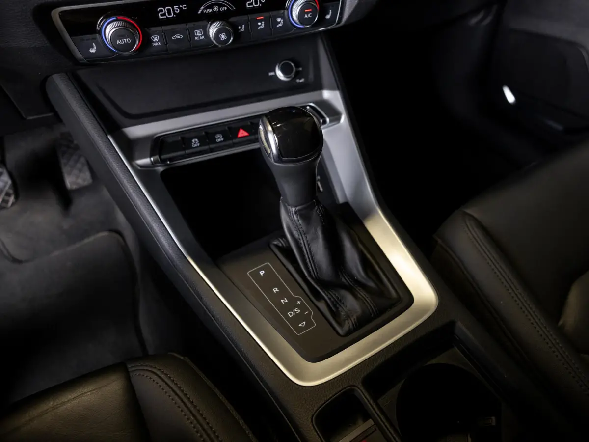 35 TFSI Advanced Pro Line Business / 150pk / Trekhaak / Bang & Olufsen / Achteruitrij camera / Stoelverwarming / Leder /