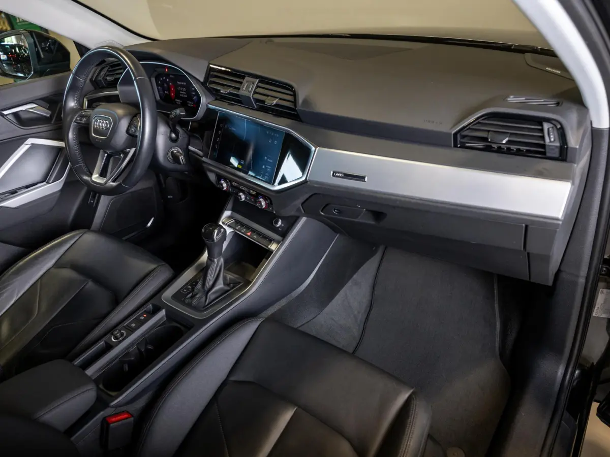 35 TFSI Advanced Pro Line Business / 150pk / Trekhaak / Bang & Olufsen / Achteruitrij camera / Stoelverwarming / Leder /