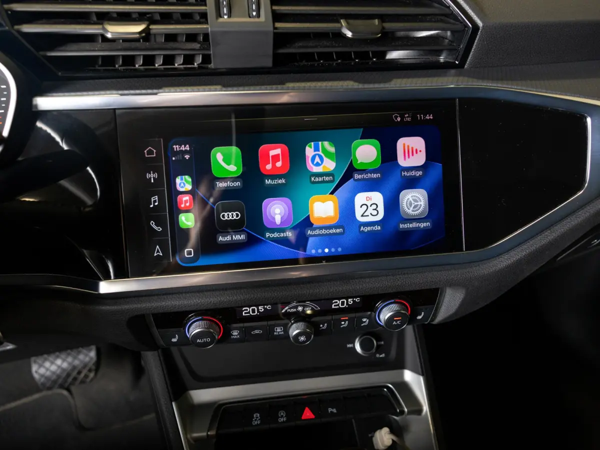 35 TFSI Advanced Pro Line Business / 150pk / Trekhaak / Bang & Olufsen / Achteruitrij camera / Stoelverwarming / Leder /