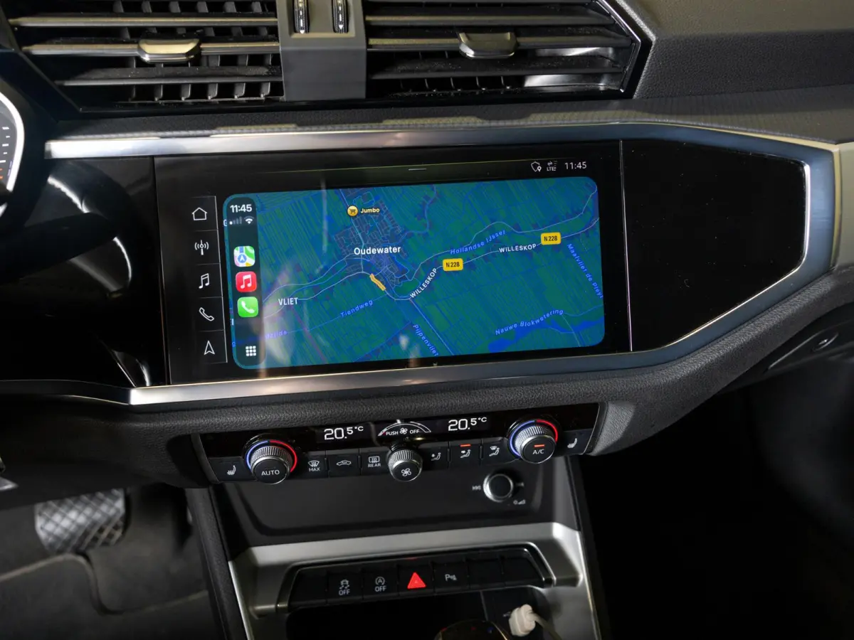 35 TFSI Advanced Pro Line Business / 150pk / Trekhaak / Bang & Olufsen / Achteruitrij camera / Stoelverwarming / Leder /