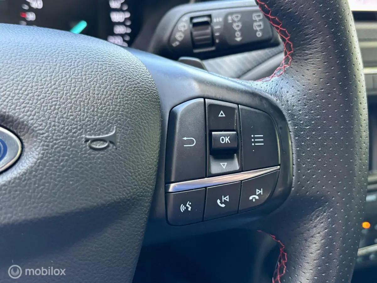 1.5 EcoBoost ST Line. AUTOMAAT, NAVI, CRUISE, CLIMA, XENON