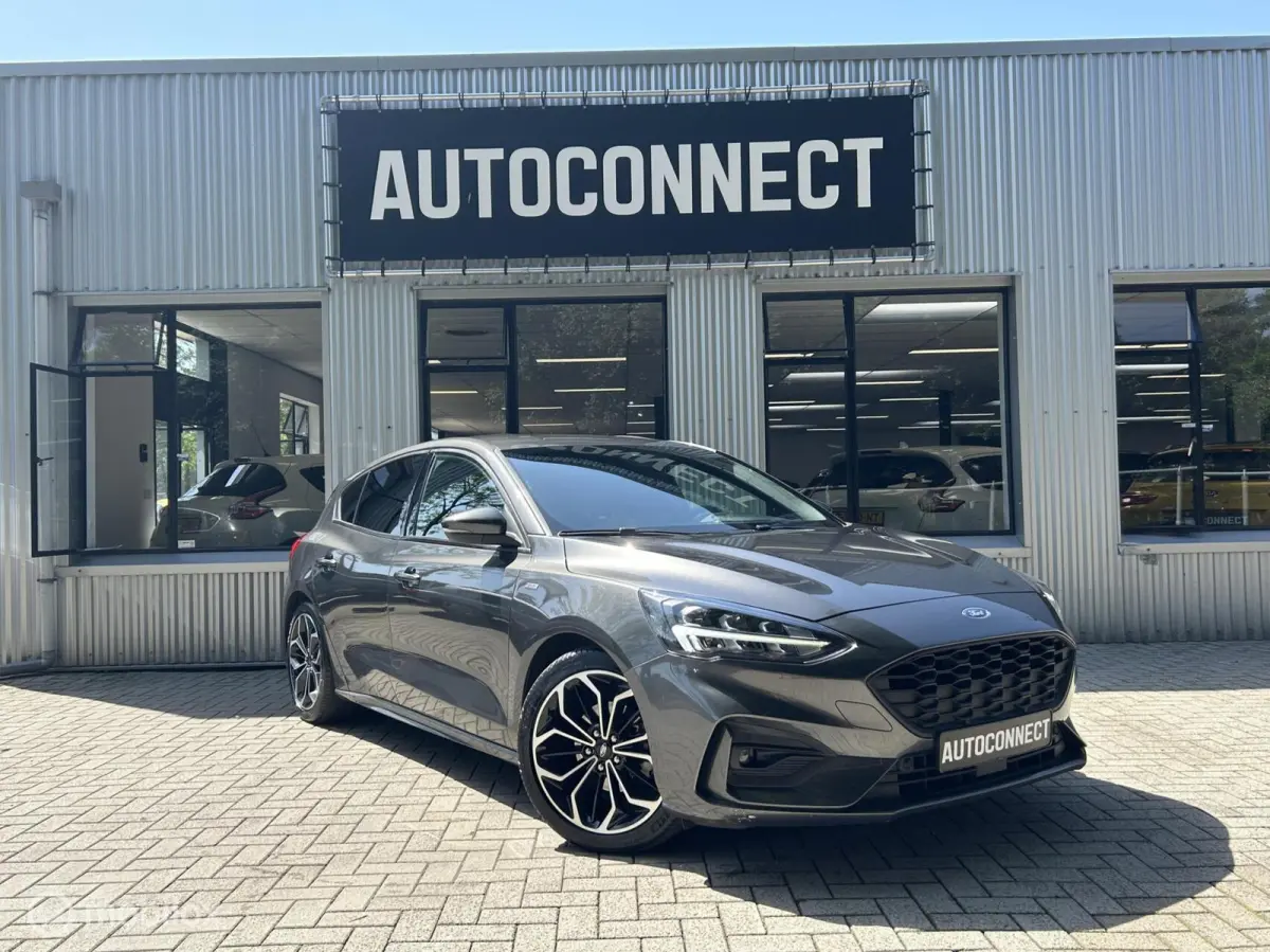 1.5 EcoBoost ST Line. AUTOMAAT, NAVI, CRUISE, CLIMA, XENON