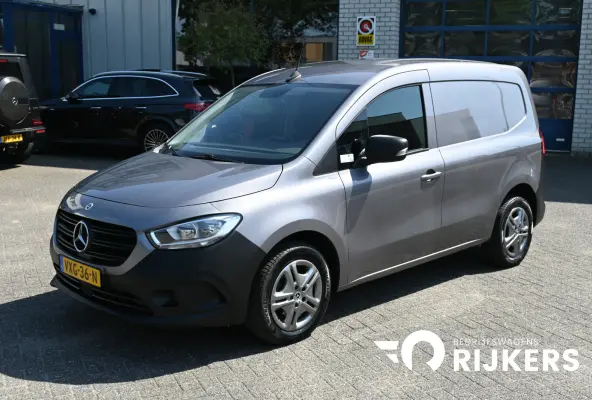 110 CDI L1 Pro Apple Carplay/Android Auto, Camera