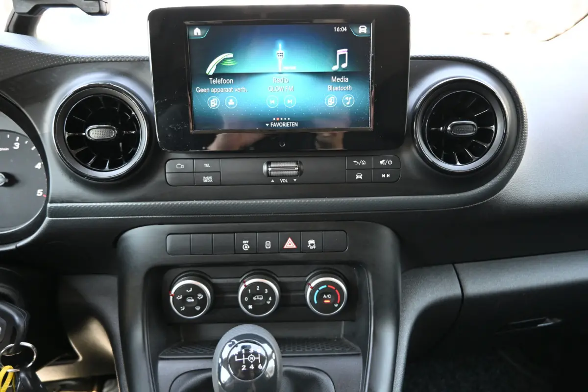 110 CDI L1 Pro Apple Carplay/Android Auto, Camera