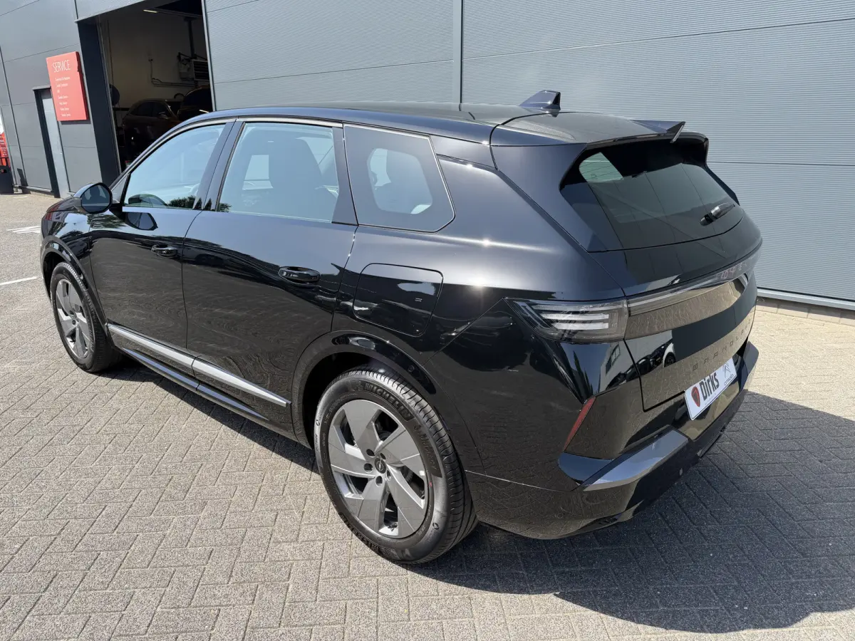225pk Plug-in-Hybrid Edition (Trekgewicht 1.550kg - LED - Keyless Entry - Navigatie via APP - Automatische Airco - Parkeersensoren V+A - Adaptieve Cruise Controle - 19")