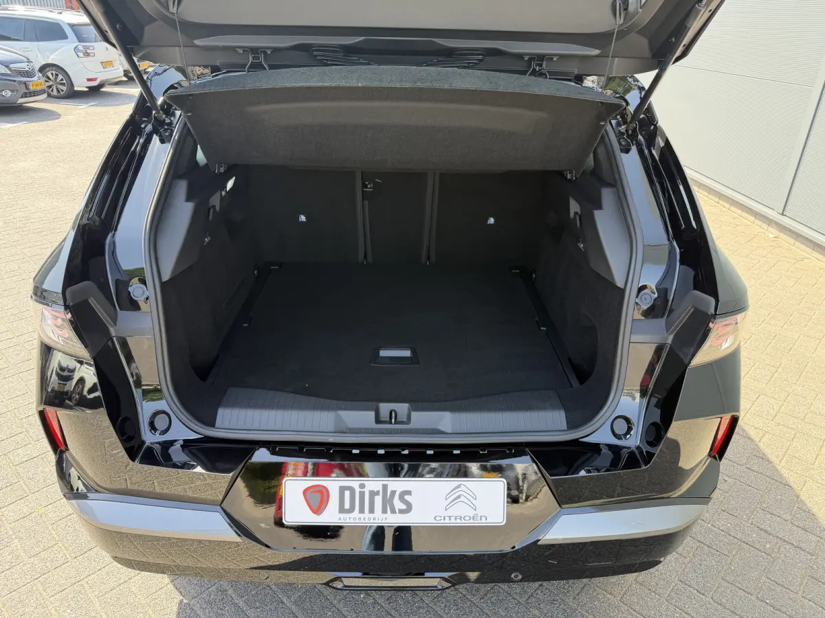 225pk Plug-in-Hybrid Edition (Trekgewicht 1.550kg - LED - Keyless Entry - Navigatie via APP - Automatische Airco - Parkeersensoren V+A - Adaptieve Cruise Controle - 19")