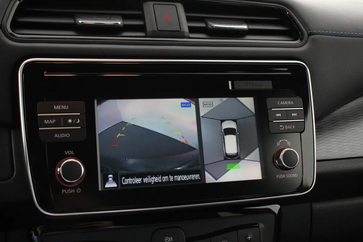 N-Connecta 40 kWh Navigatie Bluetooth Cruise Control Lichtmetalen Velgen