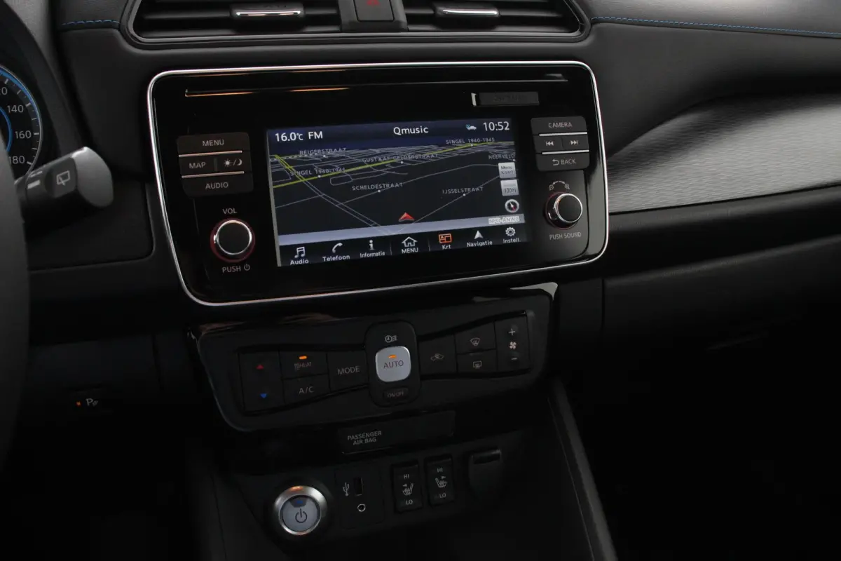N-Connecta 40 kWh Navigatie Bluetooth Cruise Control Lichtmetalen Velgen