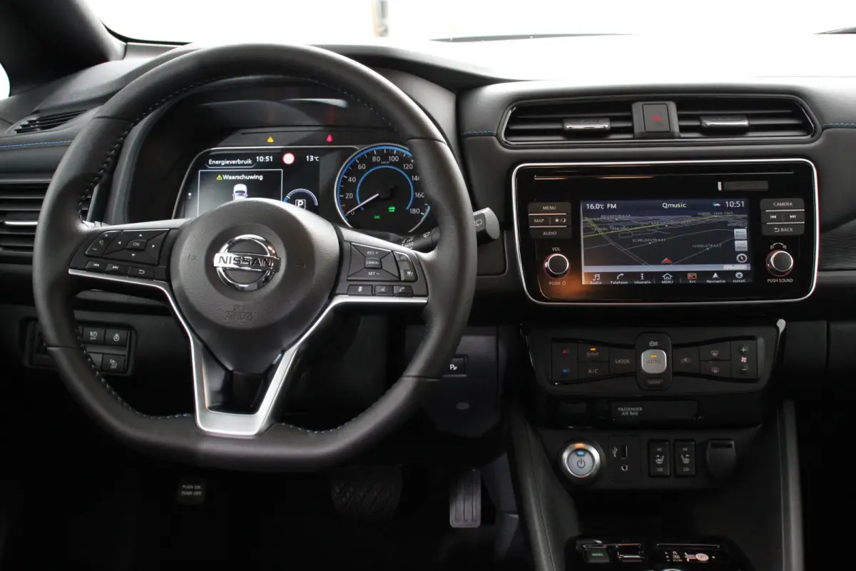 N-Connecta 40 kWh Navigatie Bluetooth Cruise Control Lichtmetalen Velgen