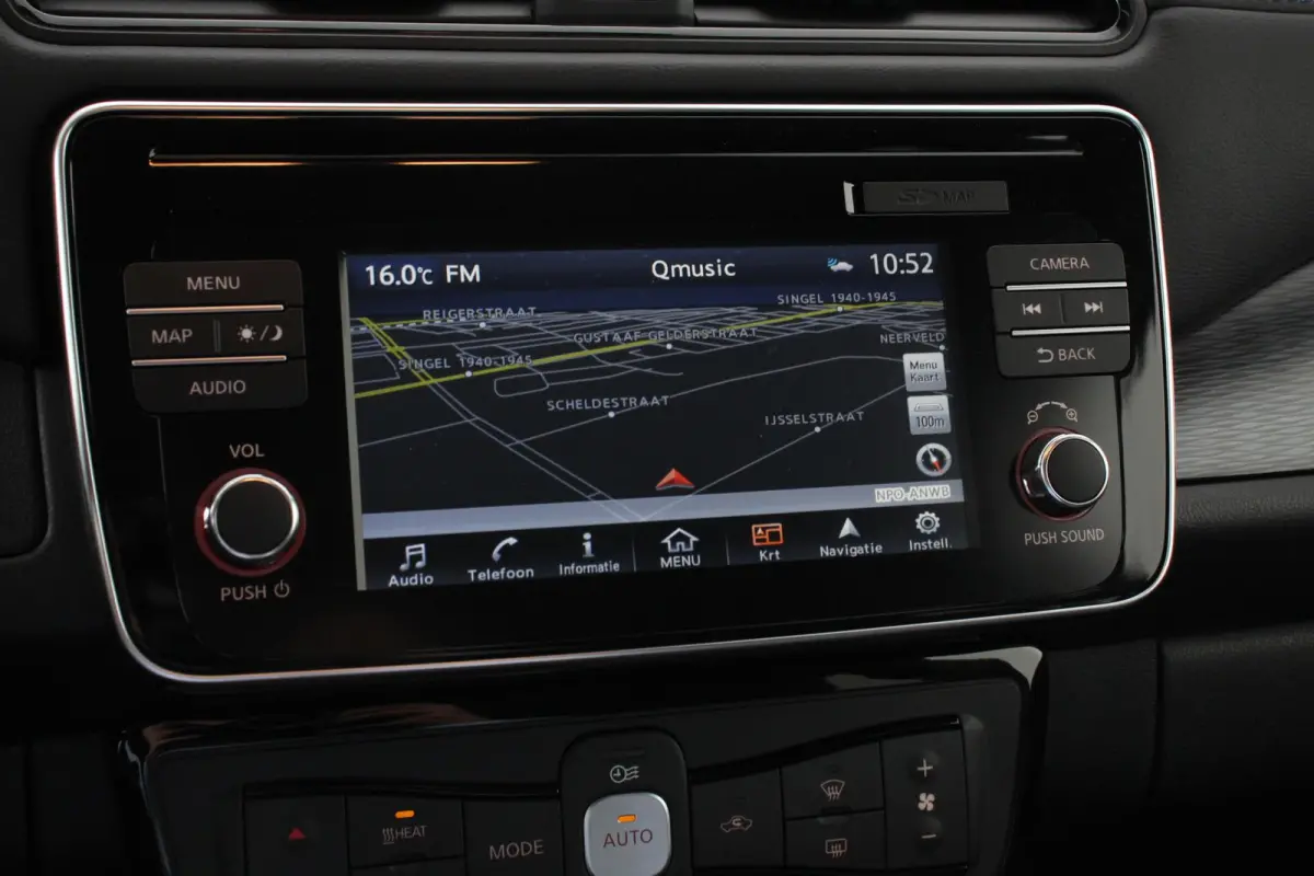 N-Connecta 40 kWh Navigatie Bluetooth Cruise Control Lichtmetalen Velgen