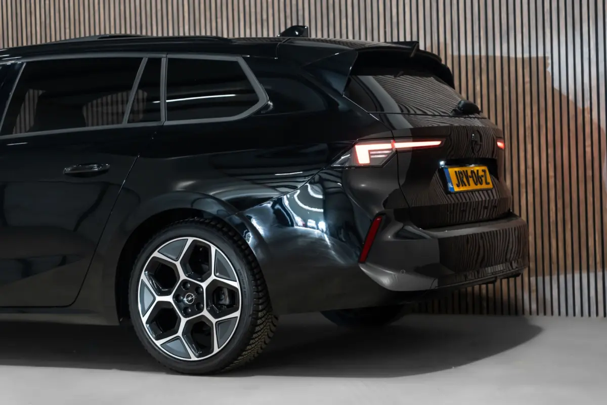 1.2 Ultimate Automaat Volledig uitgerust 2024
