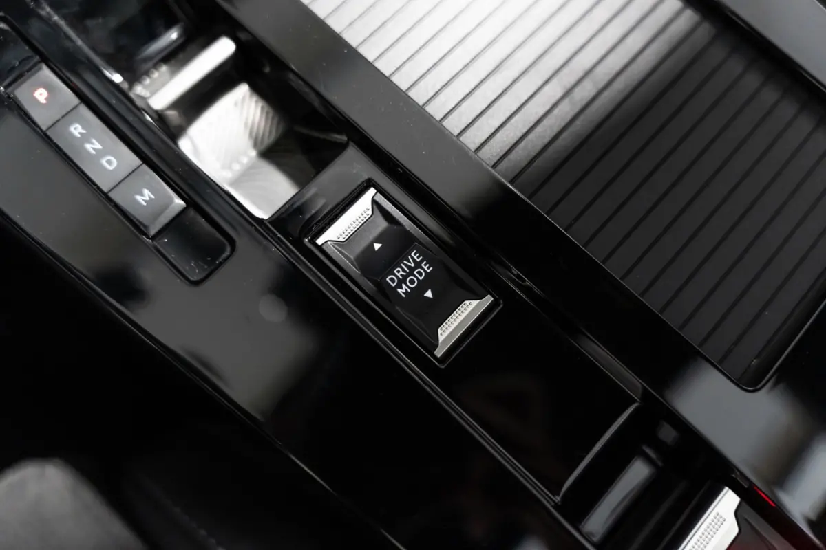1.2 Ultimate Automaat Volledig uitgerust 2024