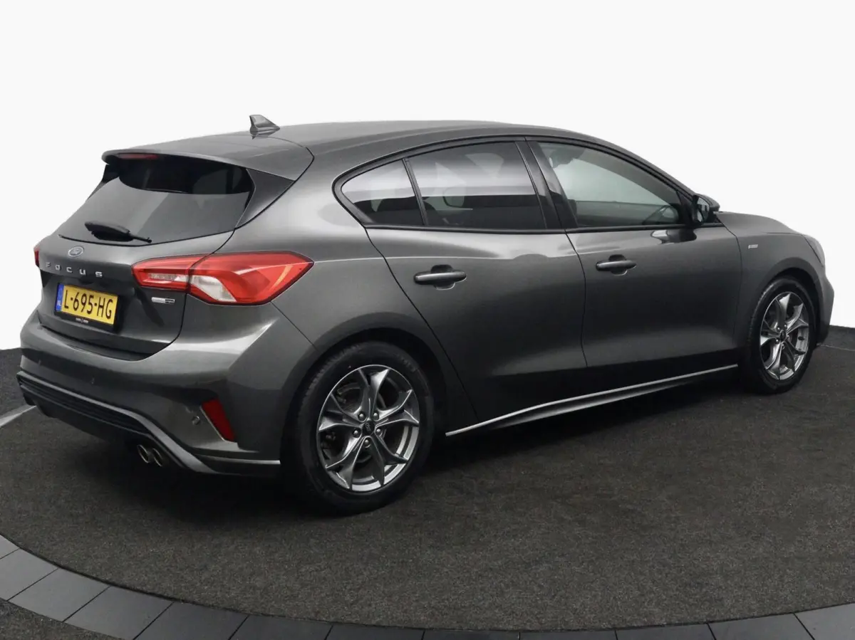 1.0 EcoBoost Hybrid ST Line X Business antraciet