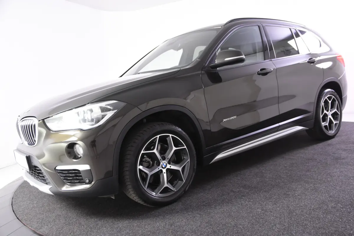 xDrive20i *2e Eigenaar*4x4*Trekhaak*Leer*Camera*