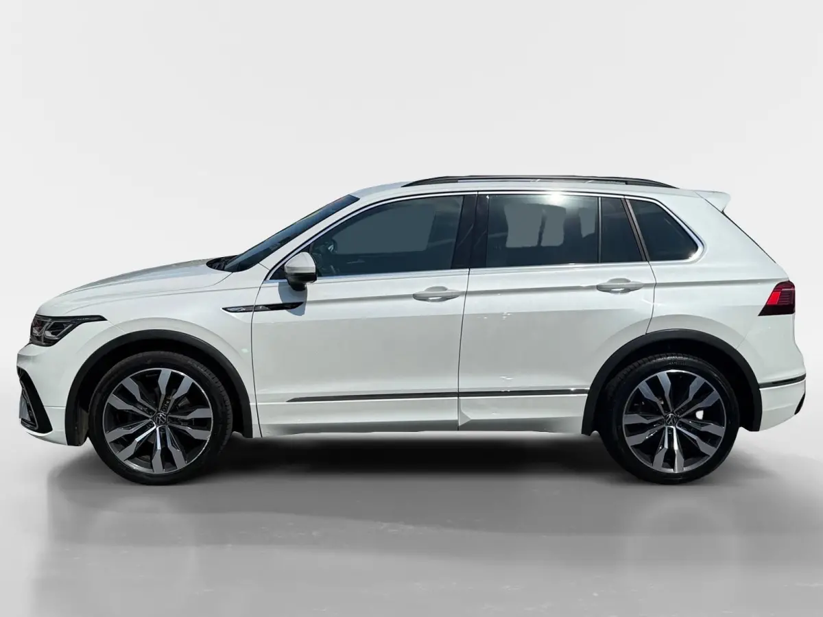 1.5 TSI R-Line Business+ | Automaat | Cruise Control | Climate Control | Digital Dashboard | Stoelverwarming | Stuurverwarming | Navigatie | Parkeersensoren |