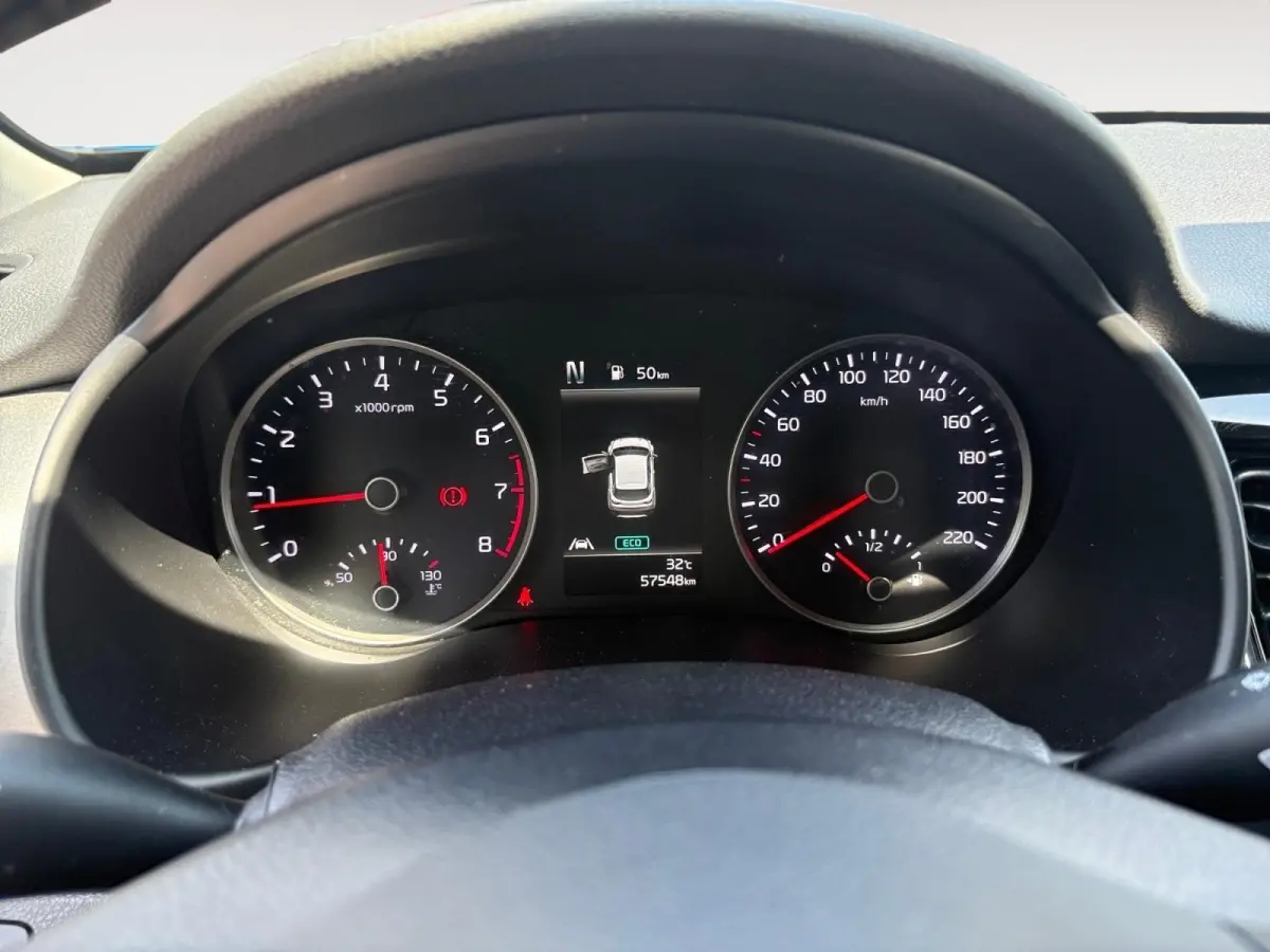 1.0 T-GDi MHEV DynamicPlusLine | Cruise Control | Climate Control | Navigatie | Camera | LM Velgen | Parkeersensoren |