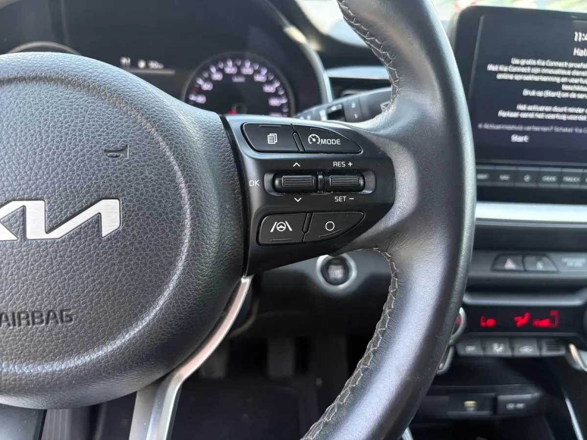 1.0 T-GDi MHEV DynamicPlusLine | Cruise Control | Climate Control | Navigatie | Camera | LM Velgen | Parkeersensoren |