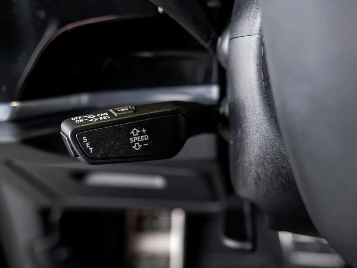 45 TFSI e 2x S-Line edition / 245pk / Panorama dak / Keyless / Sfeerverlichting /