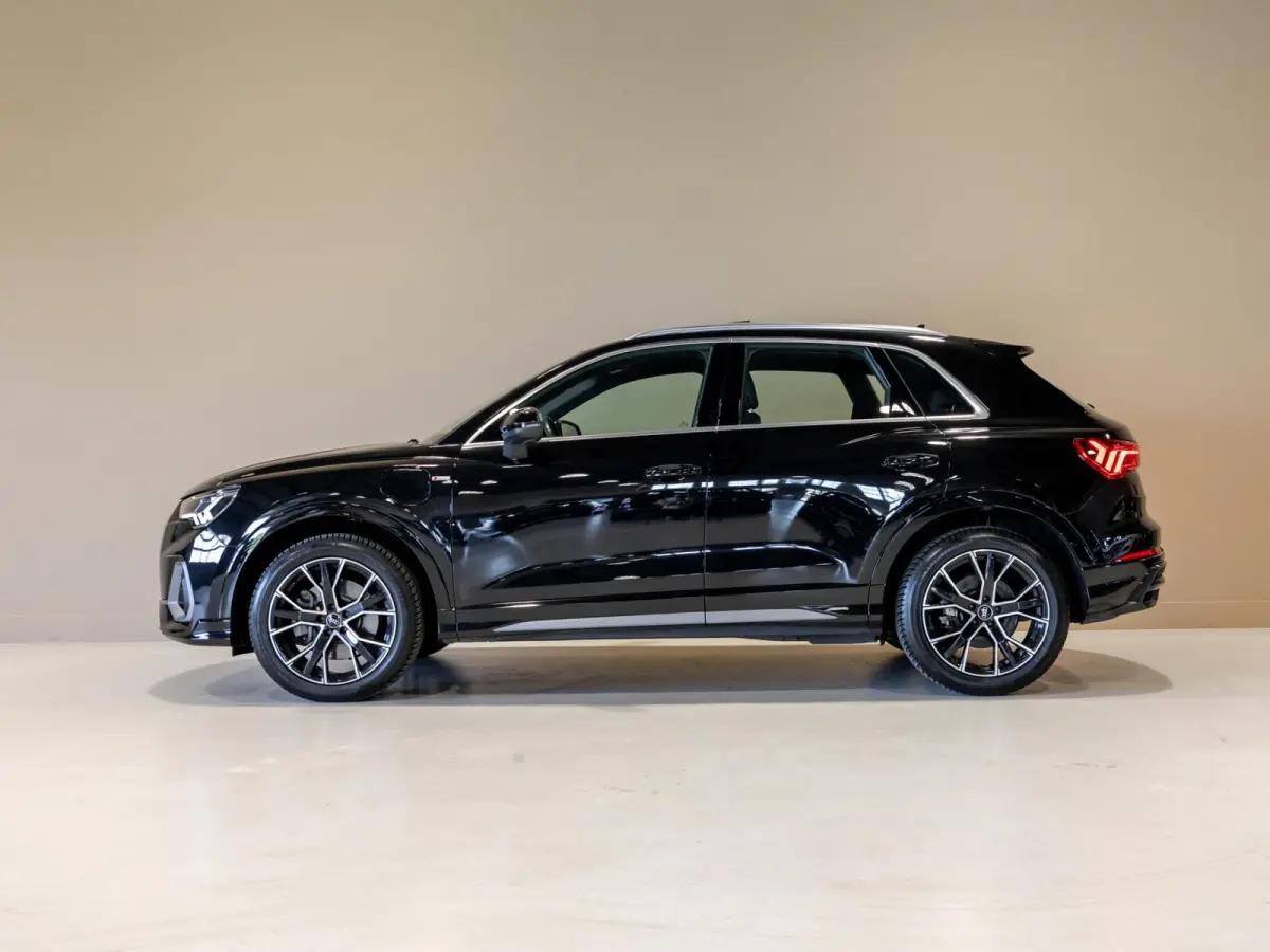 45 TFSI e 2x S-Line edition / 245pk / Panorama dak / Keyless / Sfeerverlichting /