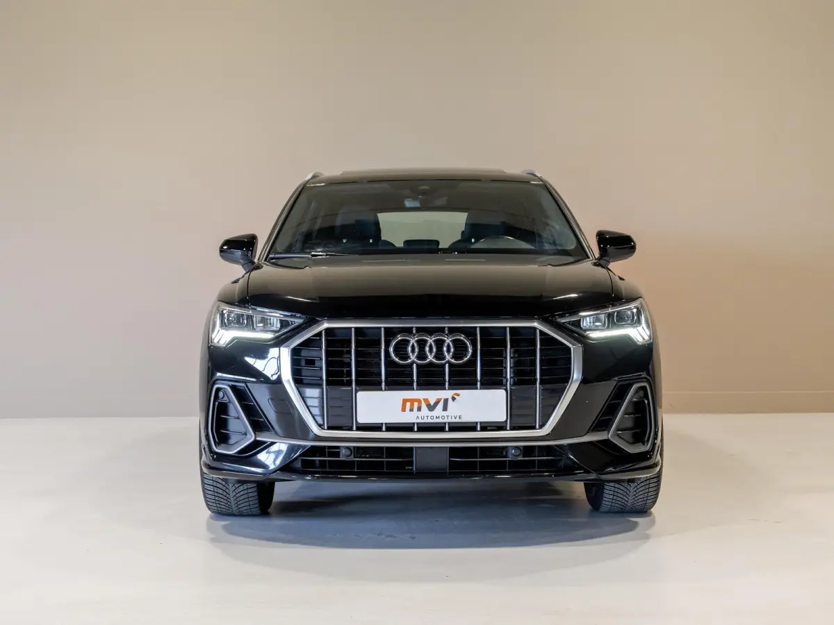 45 TFSI e 2x S-Line edition / 245pk / Panorama dak / Keyless / Sfeerverlichting /