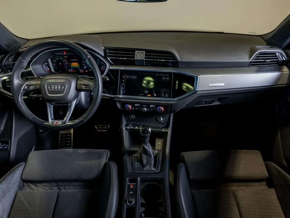 45 TFSI e 2x S-Line edition / 245pk / Panorama dak / Keyless / Sfeerverlichting /