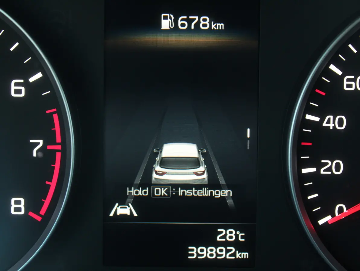 1.0 T-GDi MHEV GT-Line CARPLAY | CAMERA | CLIMATE | LED | NAVI | DAB | LMV17 | LEER/STOF | KEYLESS | CRUISE | AFNBTRHAAK | STOEL/STUURVERW