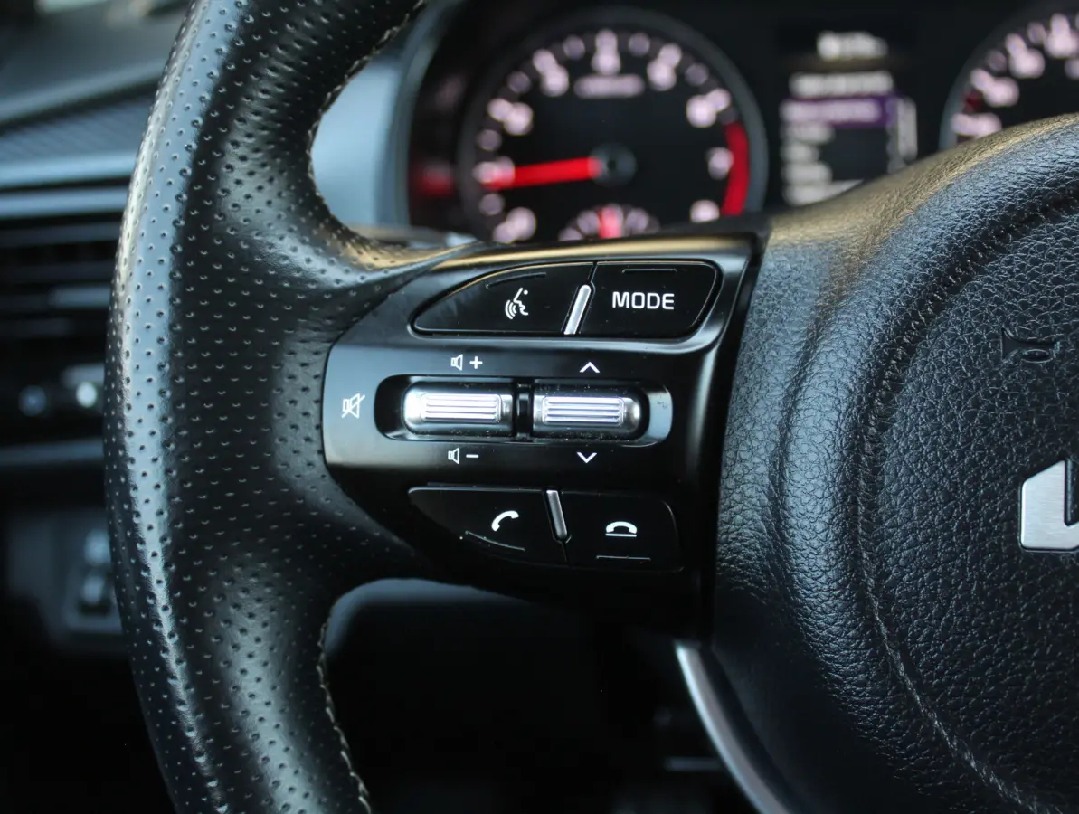 1.0 T-GDi MHEV GT-Line CARPLAY | CAMERA | CLIMATE | LED | NAVI | DAB | LMV17 | LEER/STOF | KEYLESS | CRUISE | AFNBTRHAAK | STOEL/STUURVERW