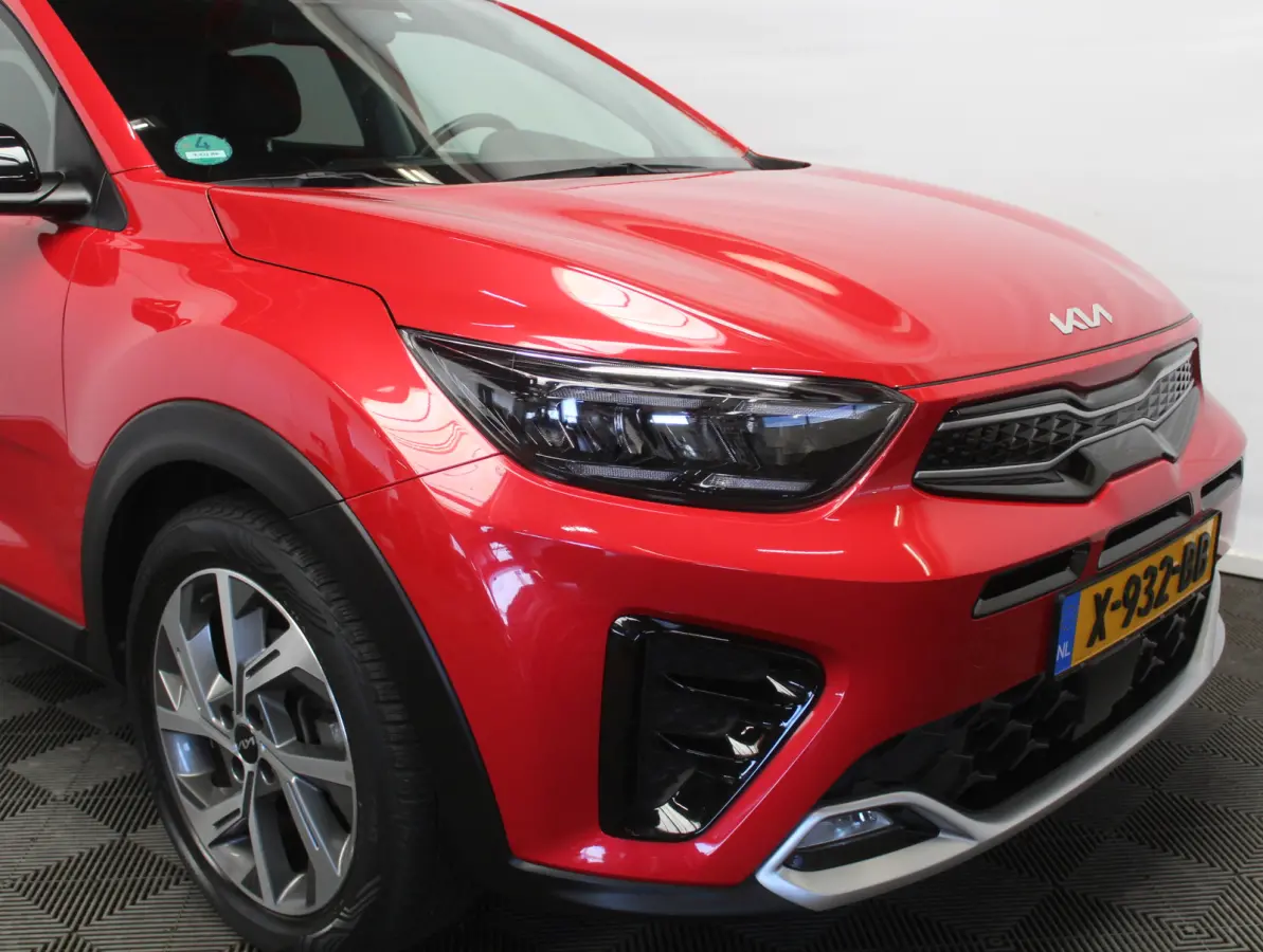 1.0 T-GDi MHEV GT-Line CARPLAY | CAMERA | CLIMATE | LED | NAVI | DAB | LMV17 | LEER/STOF | KEYLESS | CRUISE | AFNBTRHAAK | STOEL/STUURVERW