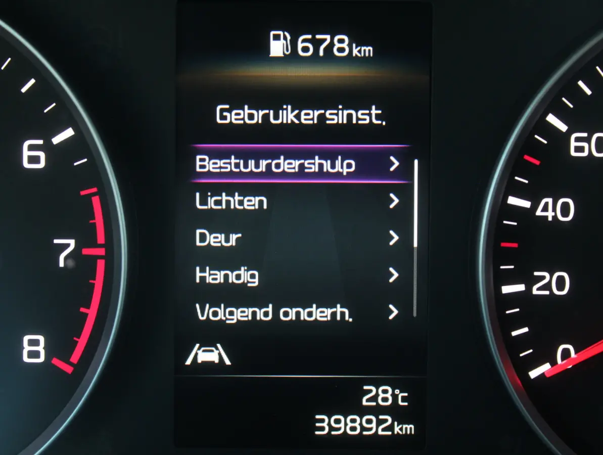 1.0 T-GDi MHEV GT-Line CARPLAY | CAMERA | CLIMATE | LED | NAVI | DAB | LMV17 | LEER/STOF | KEYLESS | CRUISE | AFNBTRHAAK | STOEL/STUURVERW