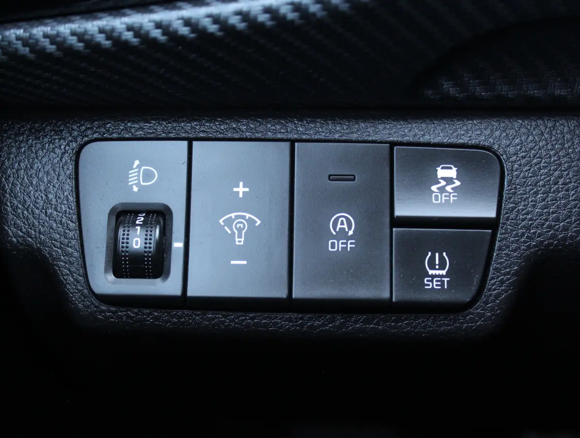 1.0 T-GDi MHEV GT-Line CARPLAY | CAMERA | CLIMATE | LED | NAVI | DAB | LMV17 | LEER/STOF | KEYLESS | CRUISE | AFNBTRHAAK | STOEL/STUURVERW