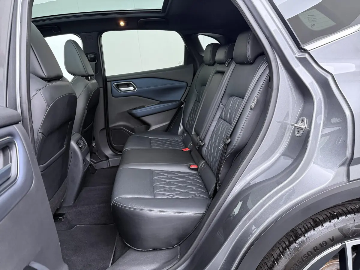 1.3 MHEV Xtronic Tekna Plus | AUTOMAAT | Lederen Bekl. | Panoramadak |