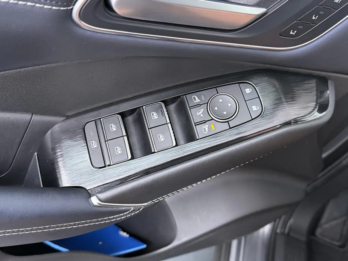 1.3 MHEV Xtronic Tekna Plus | AUTOMAAT | Lederen Bekl. | Panoramadak |
