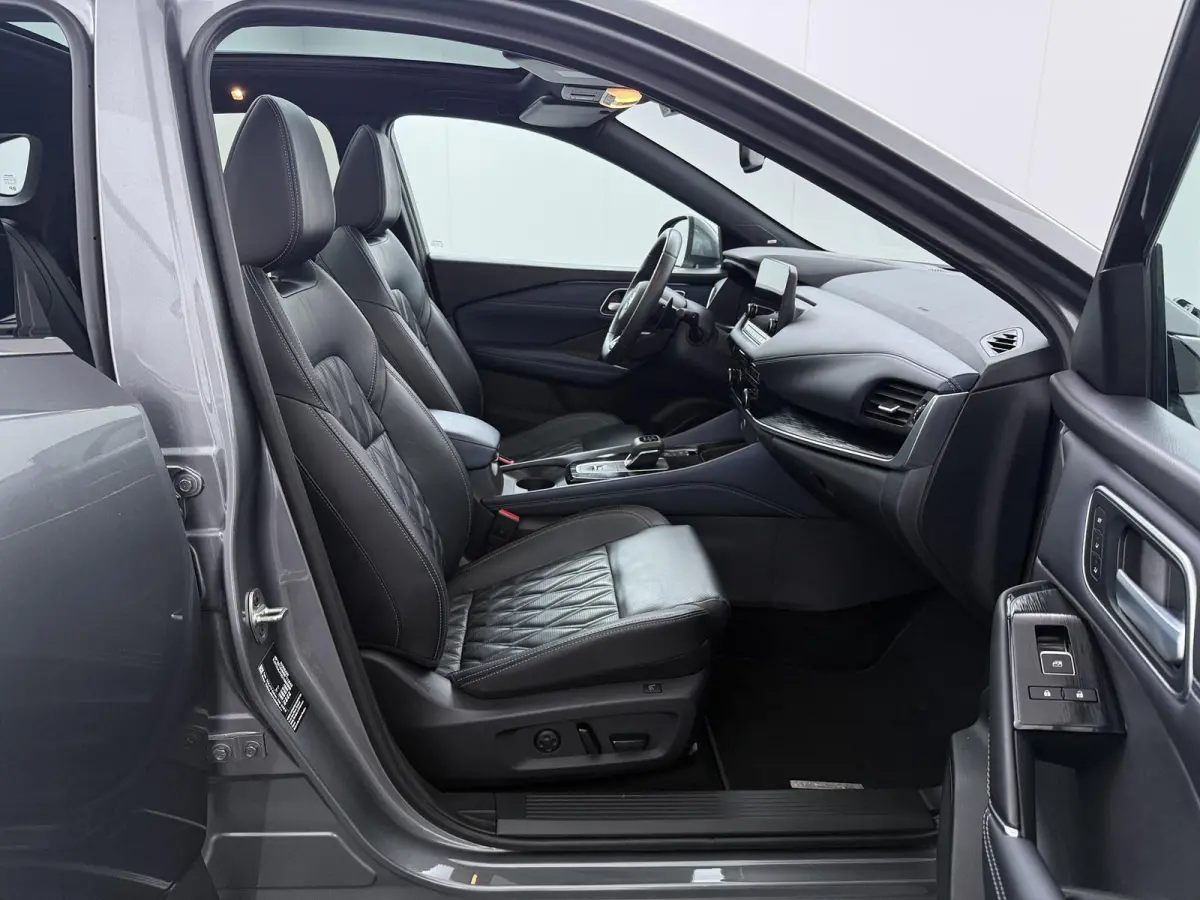 1.3 MHEV Xtronic Tekna Plus | AUTOMAAT | Lederen Bekl. | Panoramadak |