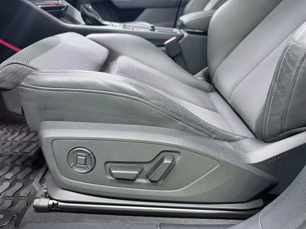 35 TFSI 2X S-LINE BLACKLINE 20'' SFEERVERL/CARPLAY/ADAPT-CR/DAB/SONOS/ELECTR-STOELEN///
