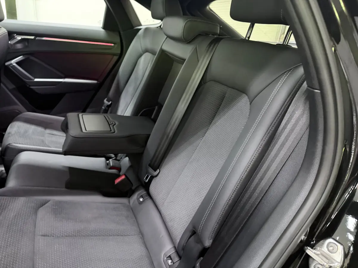 35 TFSI 2X S-LINE BLACKLINE 20'' SFEERVERL/CARPLAY/ADAPT-CR/DAB/SONOS/ELECTR-STOELEN///